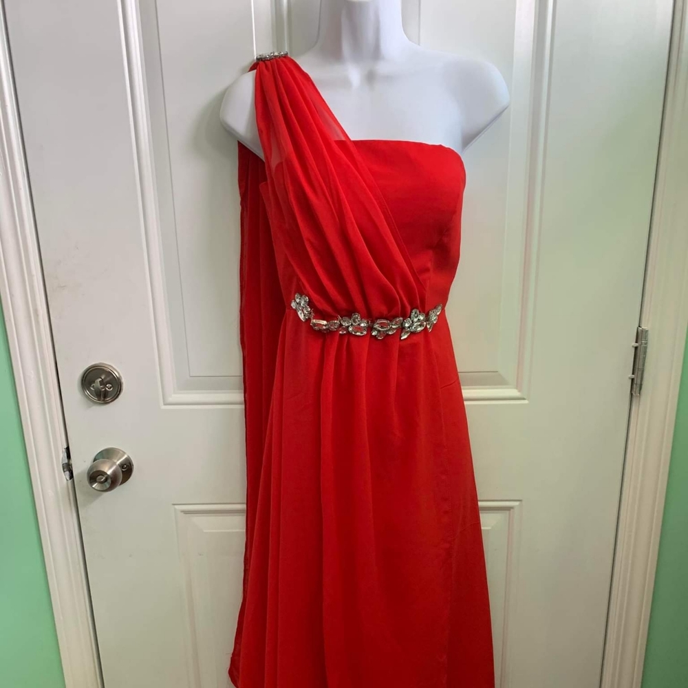 Gown dress